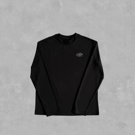 SYNA LONGSLEEVE BLACK SWEATSHIRTS.